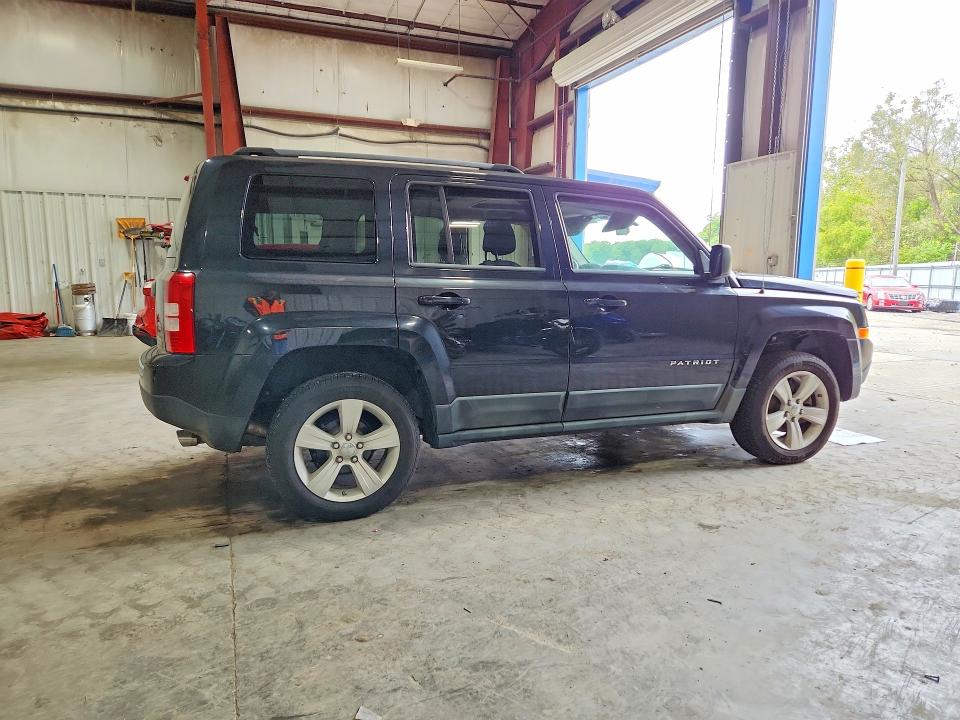 Photo 3 from auction – 2011 JEEP PATRIOT with VIN 1J4NF4GB5BD180603