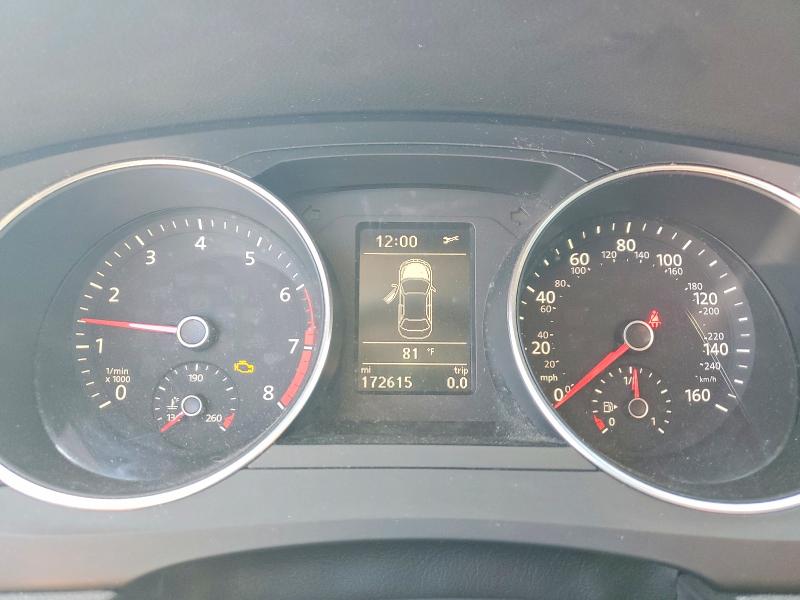 Снимка 9 от търг – 2017 VOLKSWAGEN JETTA с VIN 3VWDB7AJ4HM402461