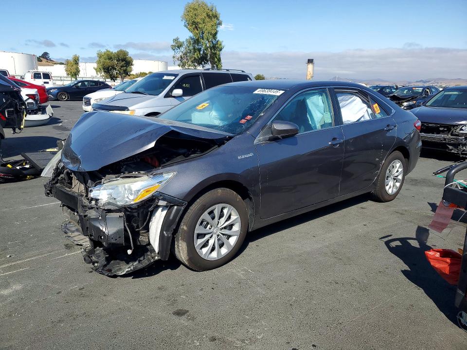 TOYOTA CAMRY HYBRID 2016 с VIN 4T1BD1FK6GU179882 - Снимка от търг