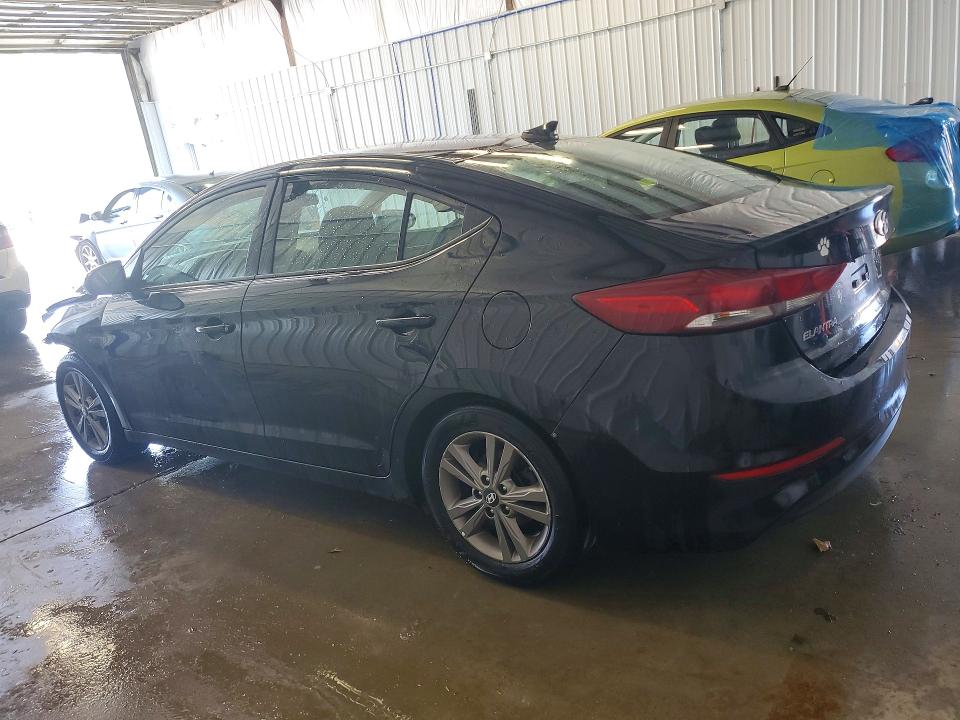 Снимка 2 от търг – 2018 HYUNDAI ELANTRA с VIN 5NPD84LF5JH339181