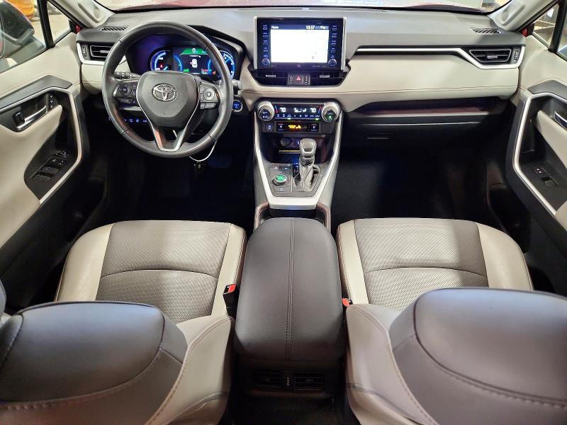 Photo 8 from auction – 2020 TOYOTA RAV4 with VIN 2T3DWRFV3LW048244