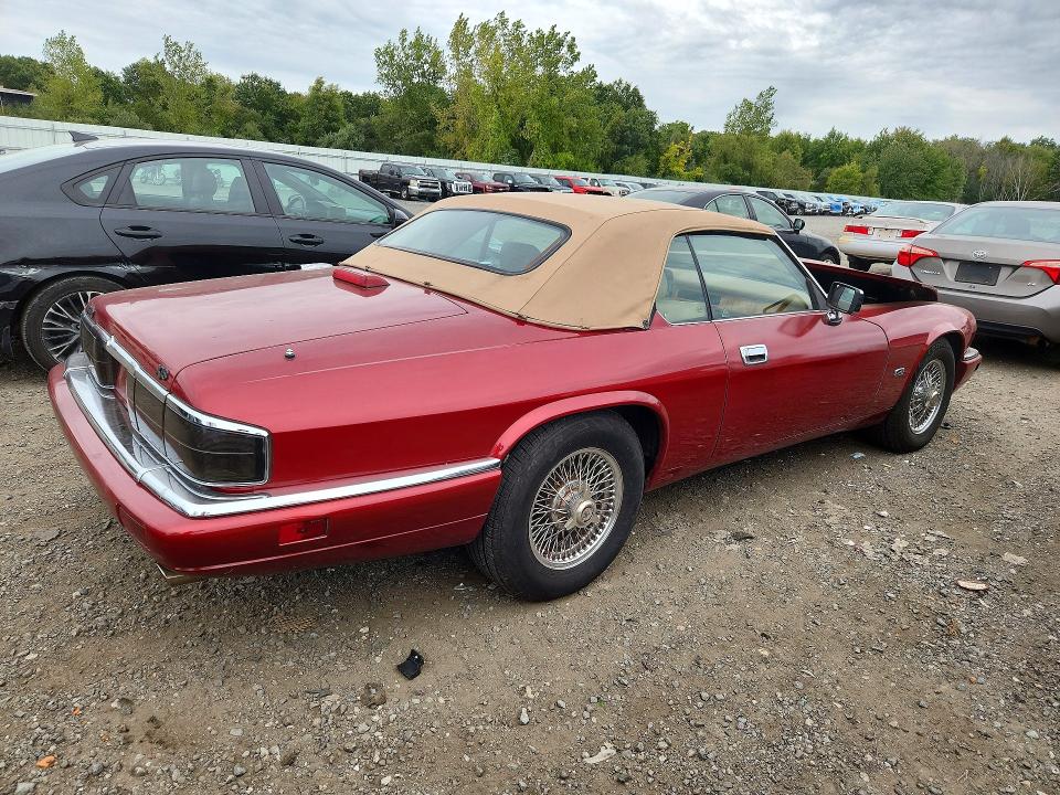Photo 3 from auction – 1994 JAGUAR XJS with VIN SAJNX2742RC194646