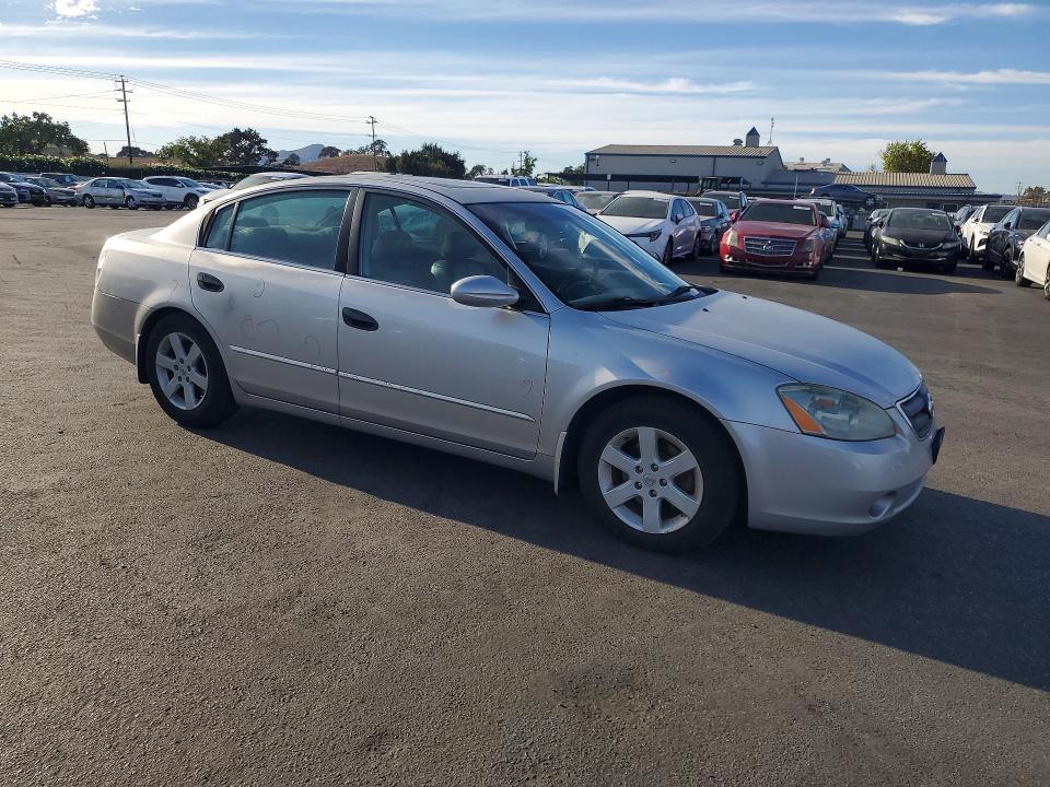 Photo 4 from auction – 2003 NISSAN ALTIMA with VIN 1N4AL11E33C128768
