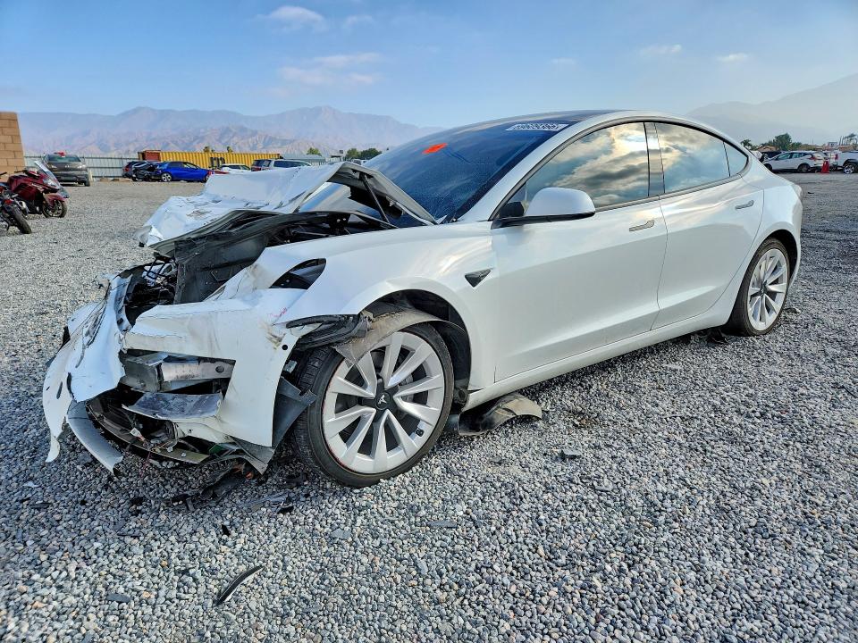 Foto 1 de la subasta – 2021 TESLA MODEL 3 con VIN 5YJ3E1EA1MF927599