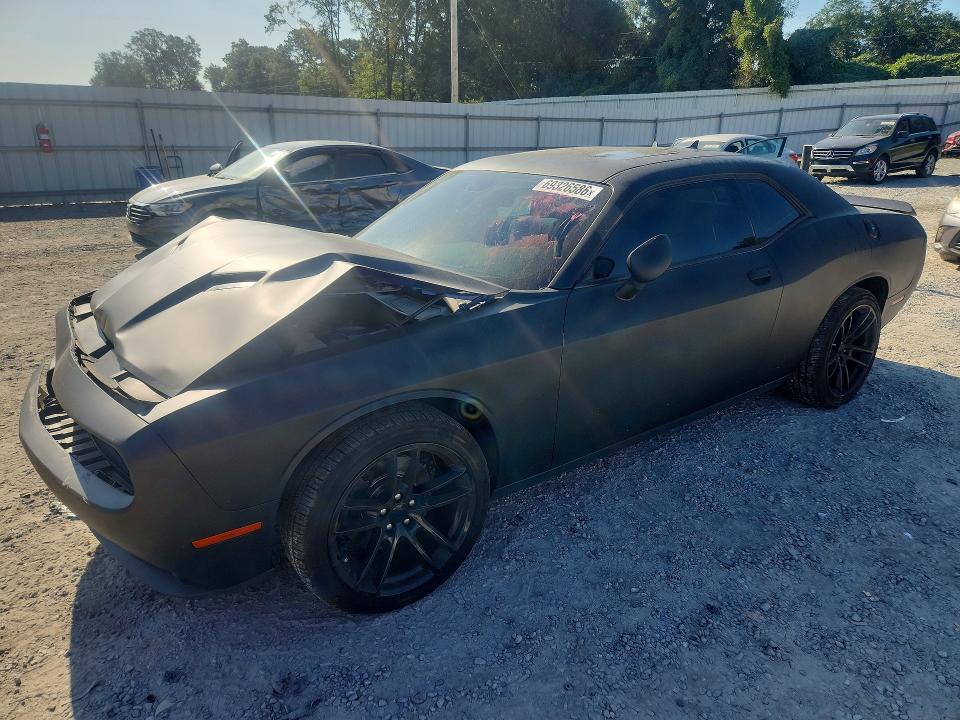 DODGE CHALLENGER 2019 with VIN 2C3CDZGG1KH529680 - Photo from auction