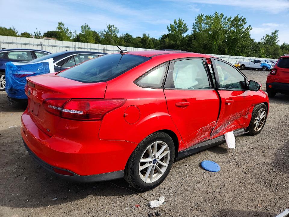 Photo 3 from auction – 2017 FORD FOCUS with VIN 1FADP3F20HL321611
