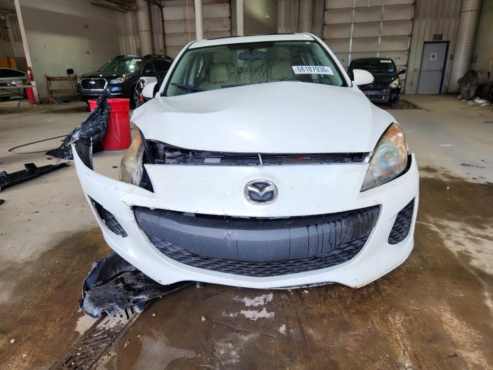 Photo 5 from auction – 2013 MAZDA 3 with VIN JM1BL1W73D1834001