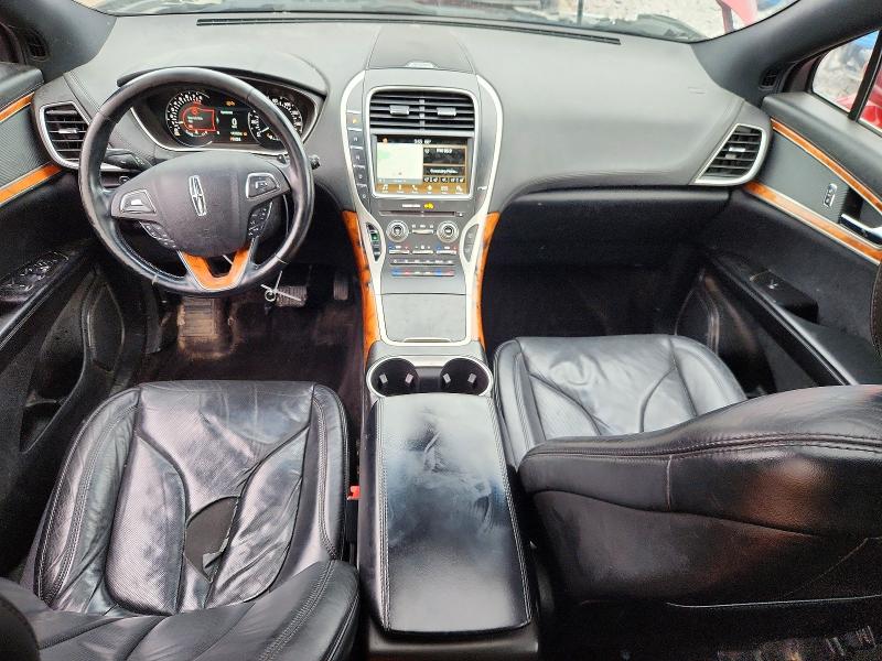 Photo 8 from auction – 2017 LINCOLN MKX with VIN 2LMPJ8LR6HBL26089