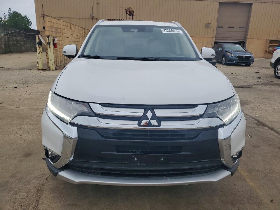 Photo 5 from auction – 2017 MITSUBISHI OUTLANDER with VIN JA4JZ4AX6HZ039867