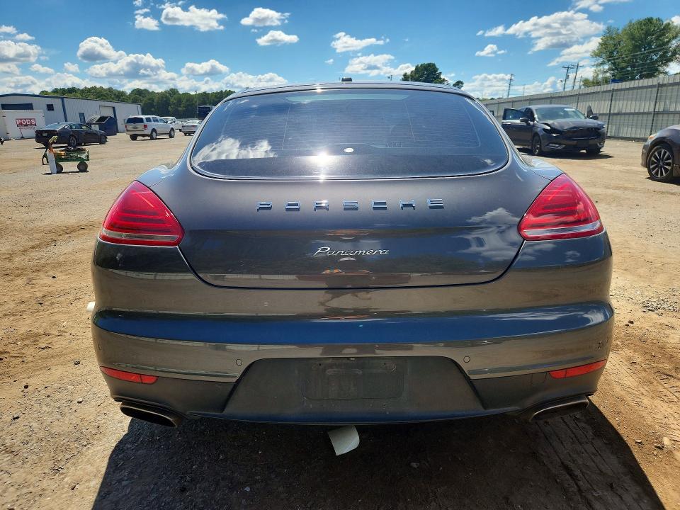 Photo 6 from auction – 2015 PORSCHE PANAMERA with VIN WP0AA2A77FL005700