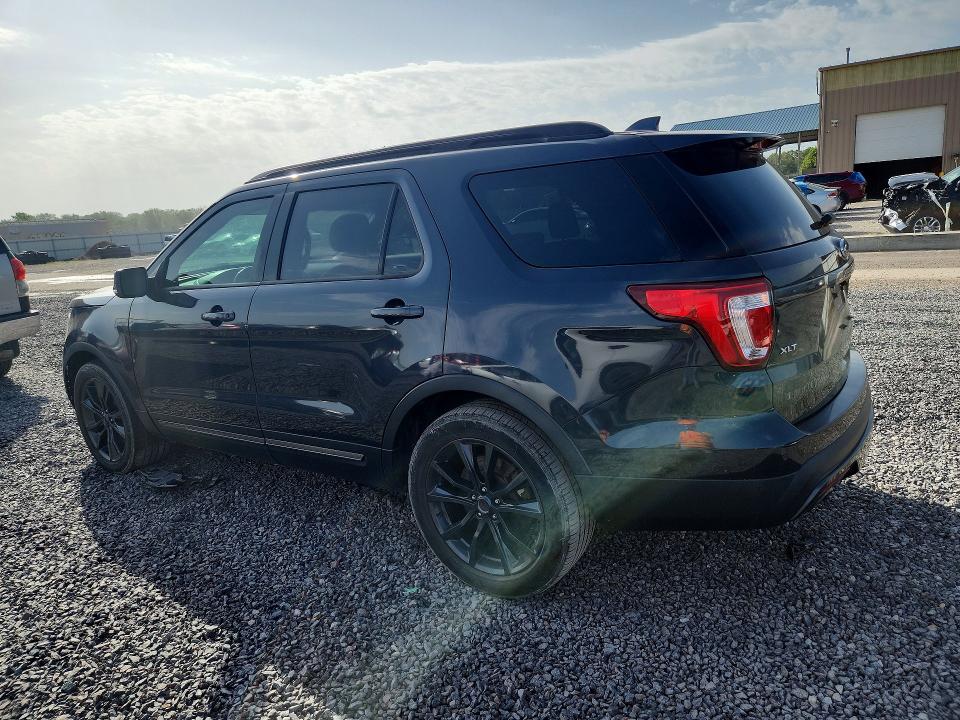 Photo 2 from auction – 2017 FORD EXPLORER with VIN 1FM5K7D82HGD40354