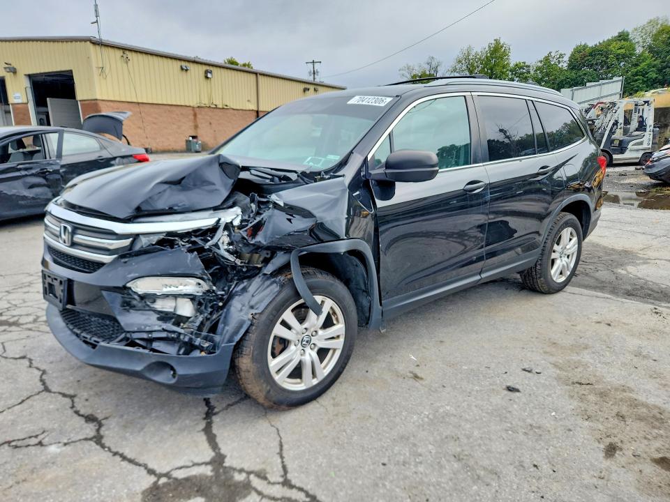 HONDA PILOT 2016 с VIN 5FNYF6H17GB109827 - Снимка от търг