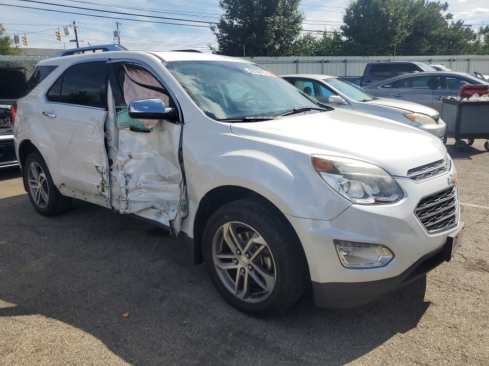 Photo 4 from auction – 2017 CHEVROLET EQUINOX with VIN 2GNALDEK4H6233452