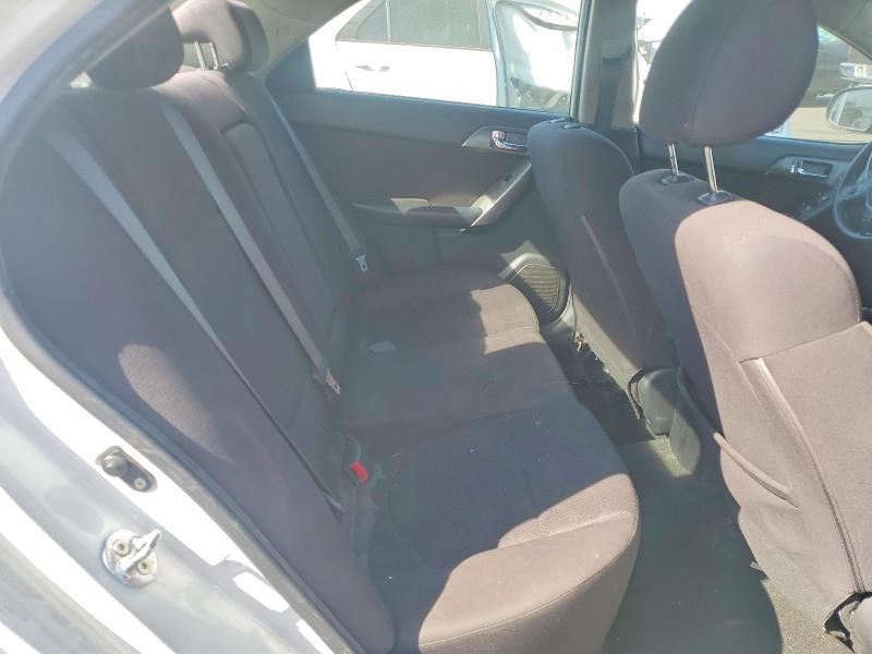 Photo 10 from auction – 2013 KIA FORTE with VIN KNAFU4A25D5694860