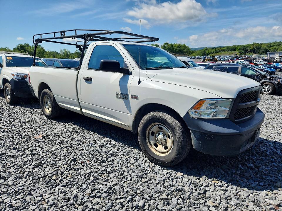 Photo 4 from auction – 2017 RAM 1500 with VIN 3C6JR6DTXHG738288