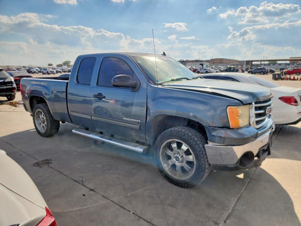 Photo 4 from auction – 2012 GMC SIERRA with VIN 1GTR1UEA9CZ350692