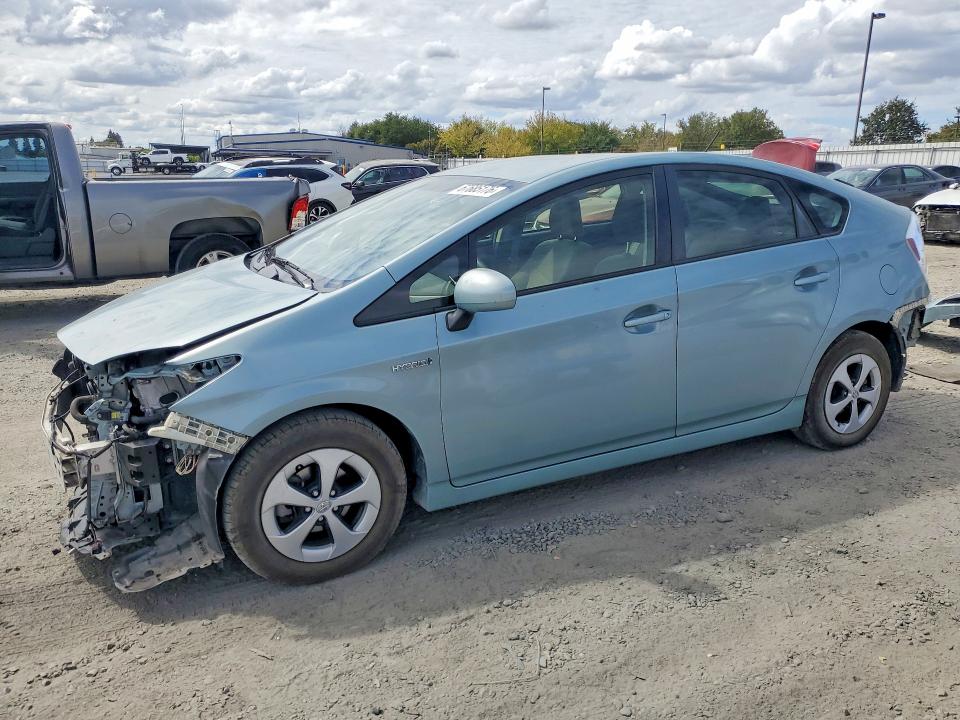 TOYOTA PRIUS 2015 with VIN JTDKN3DU1F1921977 - Photo from auction