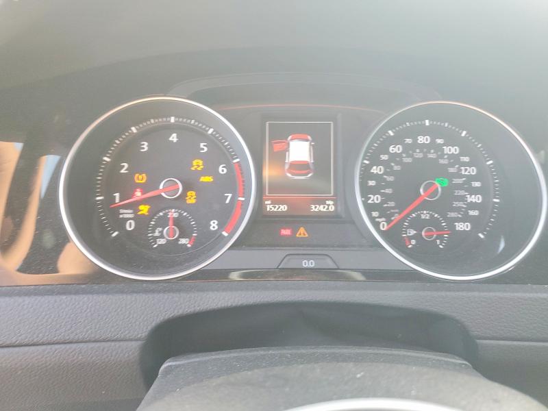 Снимка 9 от търг – 2021 VOLKSWAGEN GTI с VIN 3VW6T7AU2MM009696
