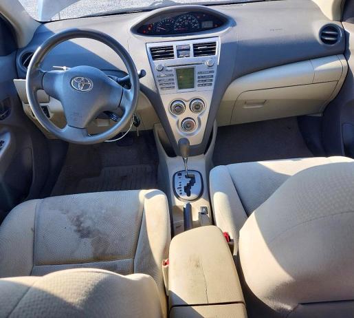 Photo 8 from auction – 2010 TOYOTA YARIS with VIN JTDBT4K37A1376091