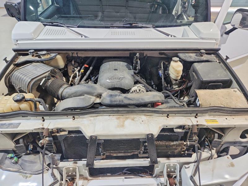 Снимка 12 от търг – 2003 HUMMER H2 с VIN 5GRGN23U93H111998