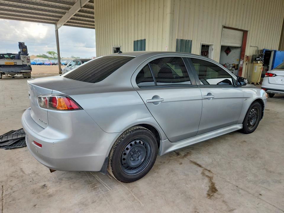 Photo 3 from auction – 2015 MITSUBISHI LANCER with VIN JA32U2FU3FU018463