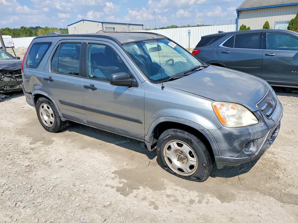 Photo 4 from auction – 2005 HONDA CR-V with VIN JHLRD78515C059894