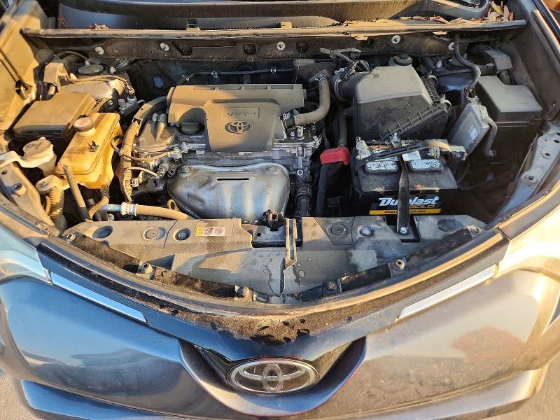 Zdjęcie 11 z aukcji – 2018 TOYOTA RAV4 z VIN JTMZFREV2JD129768