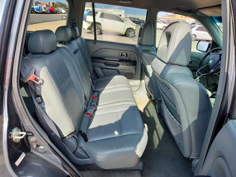 Photo 11 from auction – 2004 HONDA PILOT with VIN 2HKYF185X4H578722