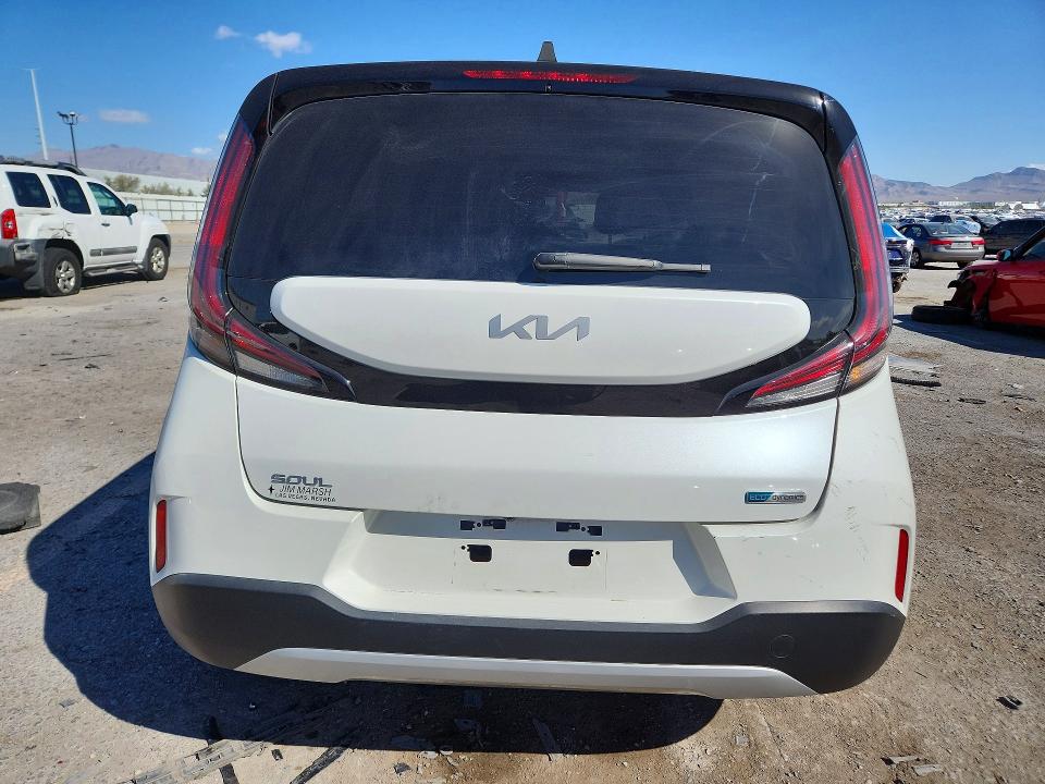 Снимка 6 от търг – 2024 KIA SOUL с VIN KNDJ33AU8R7238150