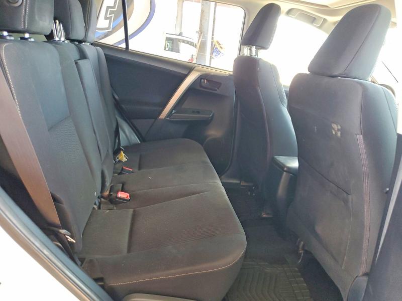 Photo 10 from auction – 2013 TOYOTA RAV4 with VIN JTMRFREV2D5028647