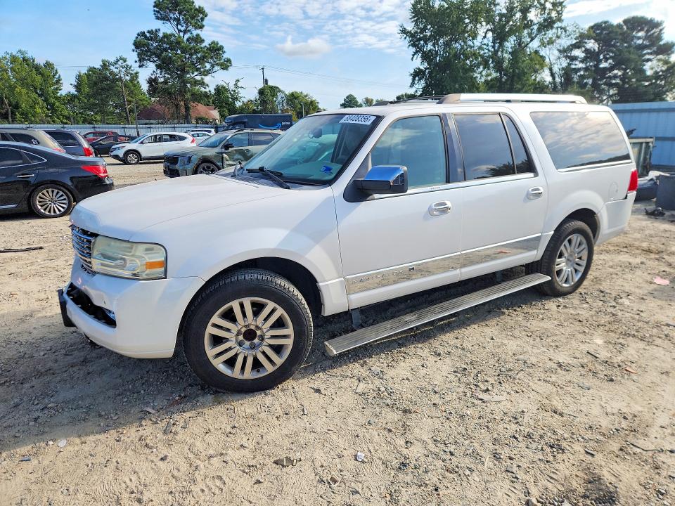 2011 LINCOLN NAVIGATOR - Търг №68408356