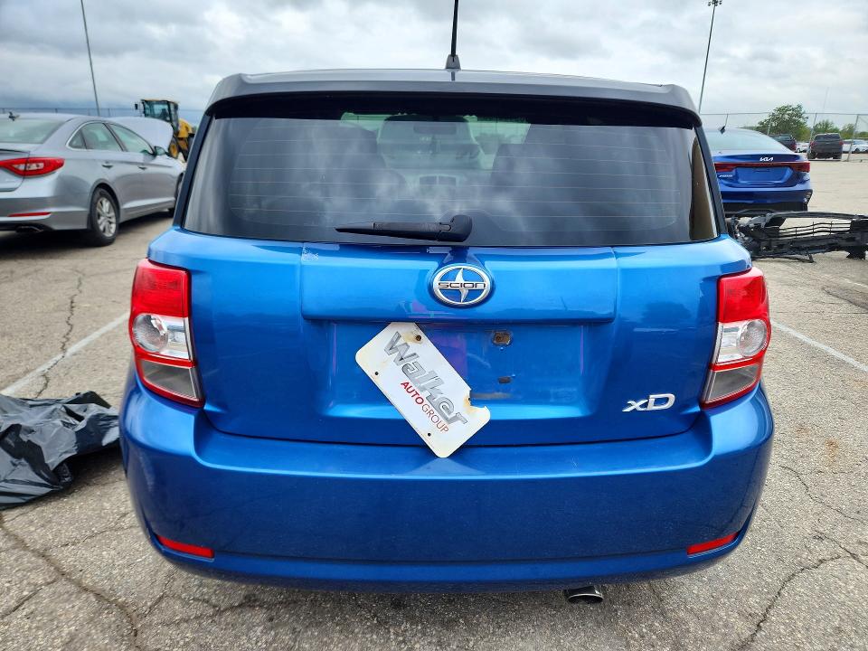 Zdjęcie 6 z aukcji – 2013 SCION XD z VIN JTKKUPB49D1036428