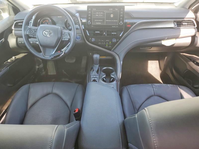 Снимка 8 от търг – 2021 TOYOTA CAMRY с VIN 4T1K31AK5MU566977