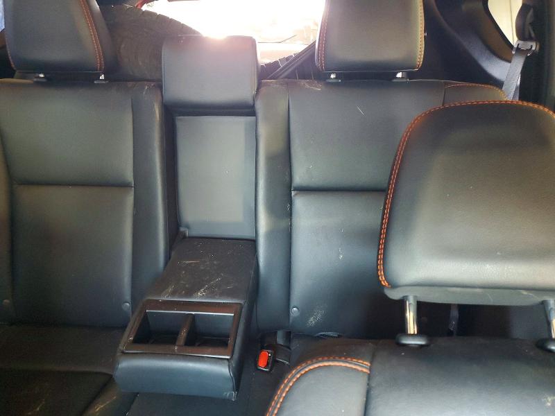 Photo 10 from auction – 2016 TOYOTA RAV4 with VIN 2T3JFREV2GW530942