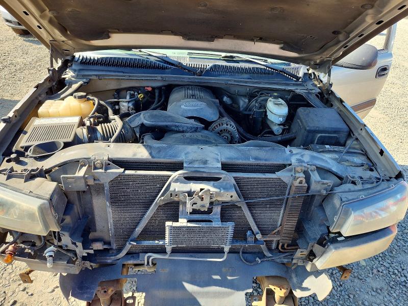 Photo 11 from auction – 2003 CHEVROLET SILVERADO with VIN 1GCEK19T63E193152
