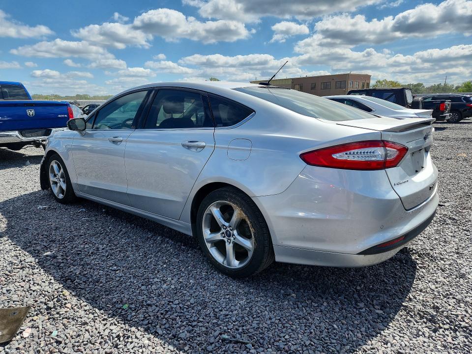 Снимка 2 от търг – 2013 FORD FUSION с VIN 3FA6P0H7XDR241857
