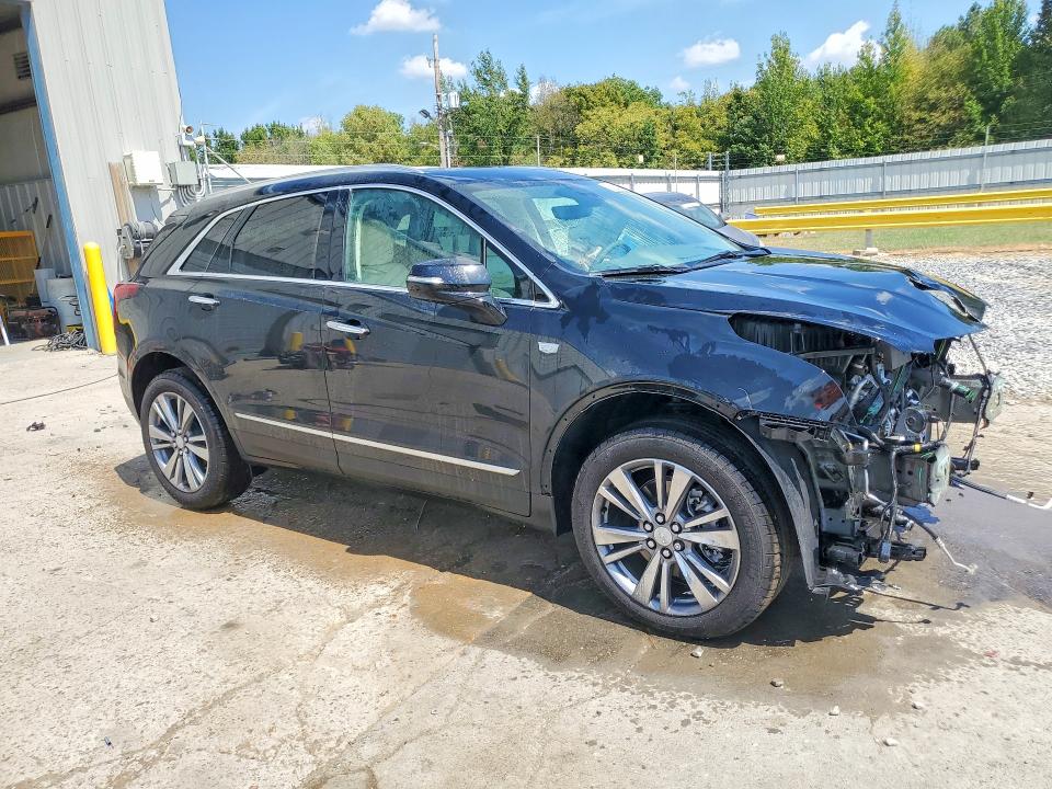 Снимка 4 от търг – 2026 CADILLAC XT5 с VIN 1GYKNCRS3TZ111068