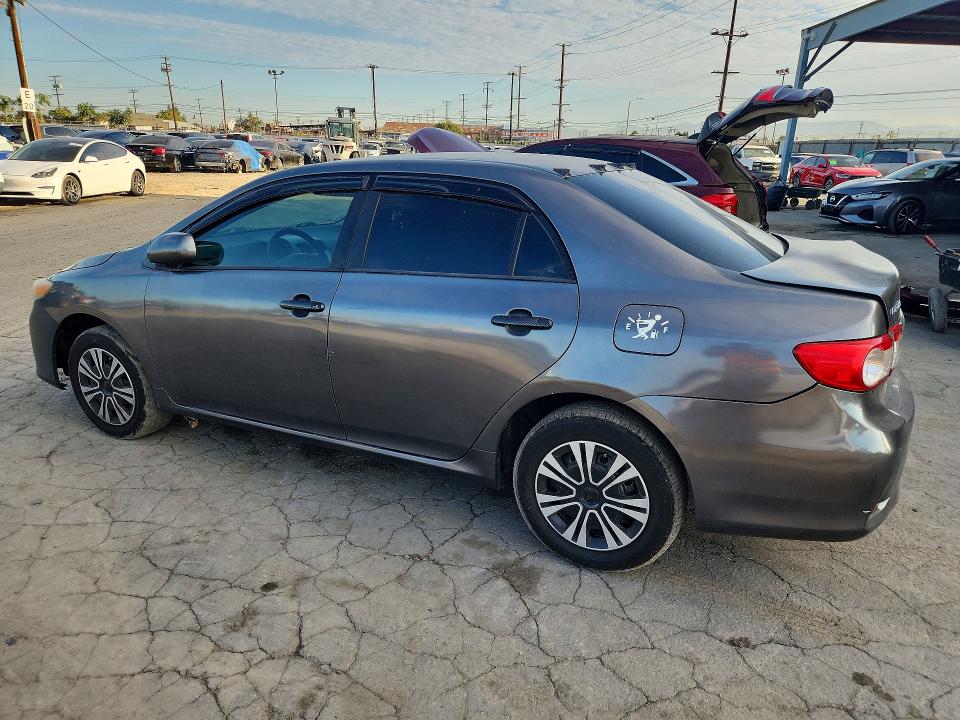 صورة رقم 2 من المزاد - 2011 TOYOTA COROLLA مع VIN 2T1BU4EE2BC567912