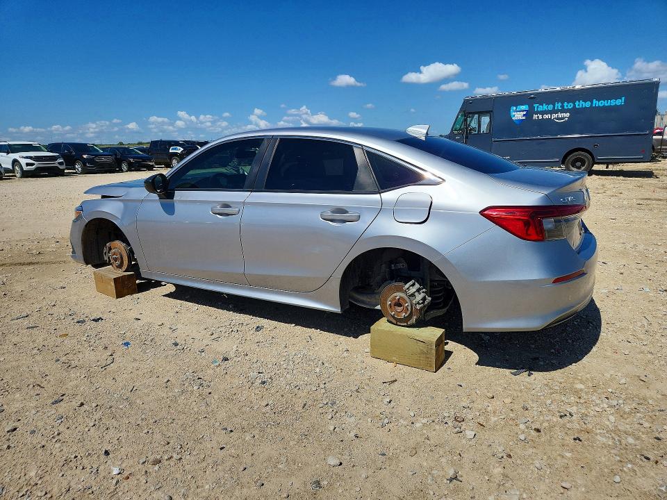 Снимка 2 от търг – 2022 HONDA CIVIC с VIN 2HGFE2F24NH574217
