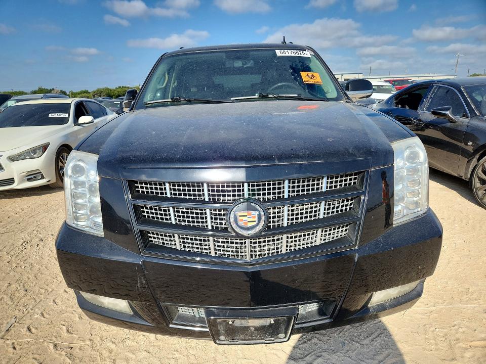 Снимка 5 от търг – 2012 CADILLAC ESCALADE с VIN 1GYS3JEF7CR320140