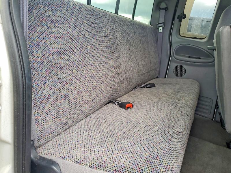 Photo 10 from auction – 1999 DODGE RAM 2500 with VIN 3B7KC23Z4XG146669