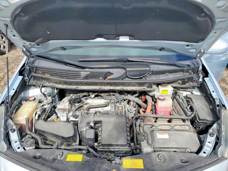 Снимка 11 от търг – 2014 TOYOTA PRIUS V с VIN JTDZN3EU1E3354041