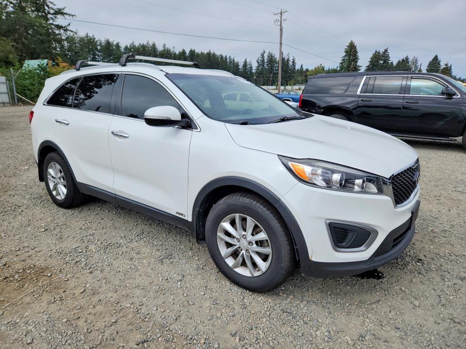 Zdjęcie 4 z aukcji – 2016 KIA SORENTO z VIN 5XYPGDA36GG043515
