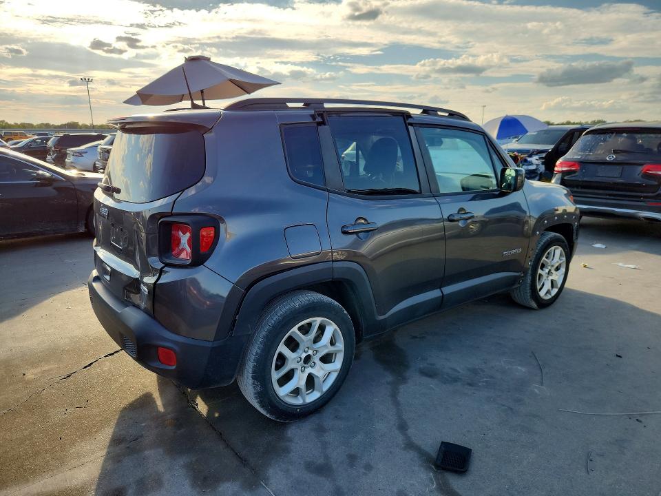 Фото 3 с аукциона – 2018 JEEP RENEGADE с VIN ZACCJABB5JPJ40116