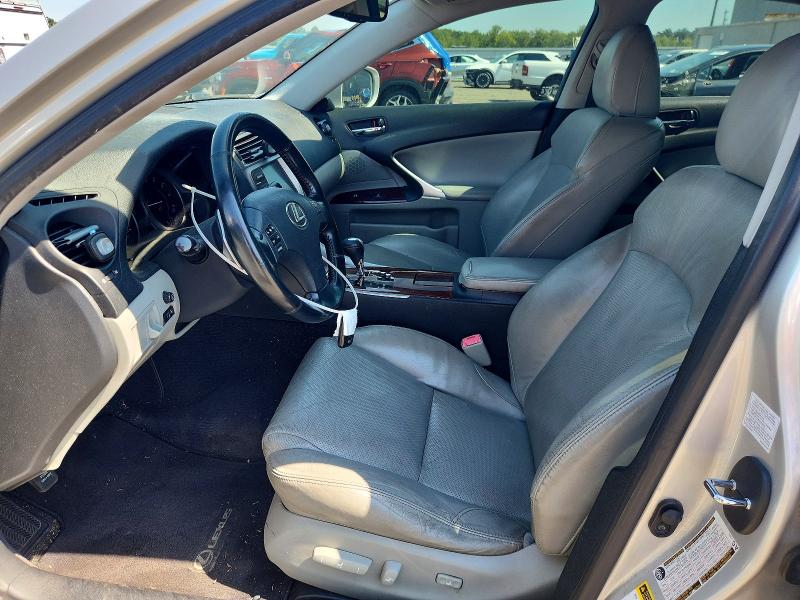 Photo 7 from auction – 2008 LEXUS IS with VIN JTHCK262485025735