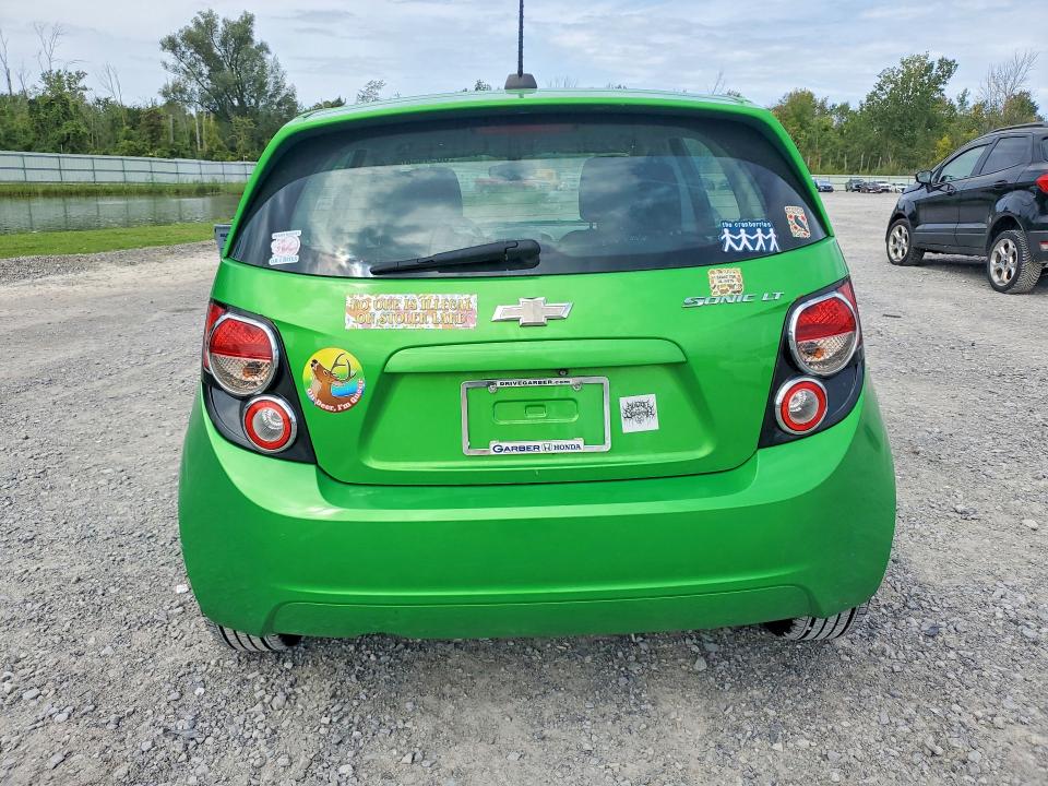 Photo 6 from auction – 2016 CHEVROLET SONIC with VIN 1G1JC6SG2G4114070
