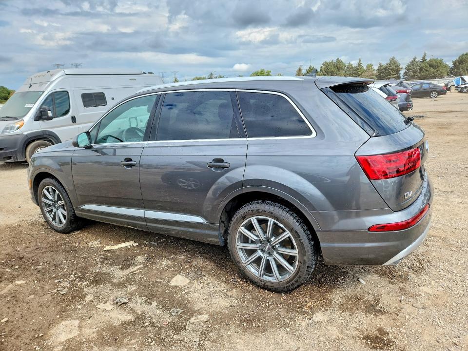 Zdjęcie 2 z aukcji – 2018 AUDI Q7 z VIN WA1LAAF7XJD048730
