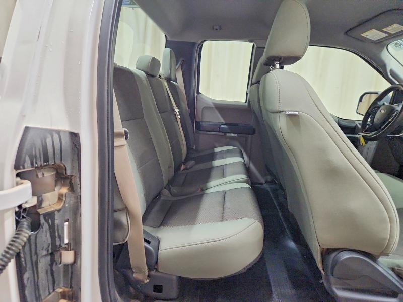 صورة رقم 10 من المزاد - 2017 FORD F150 مع VIN 1FTFX1EF5HFA76752