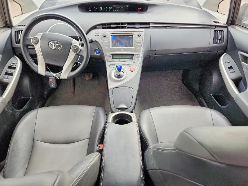 Photo 8 from auction – 2015 TOYOTA PRIUS with VIN JTDKN3DU8F1974305