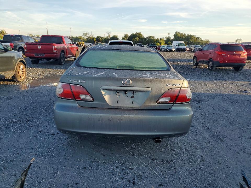 صورة رقم 6 من المزاد - 2002 LEXUS ES مع VIN JTHBF30G425020553